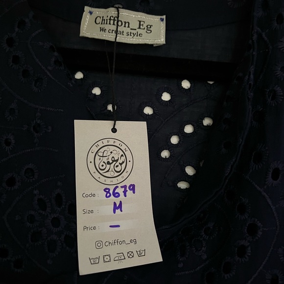 Detailed Midi Summer Dress - Picture 2 of 4